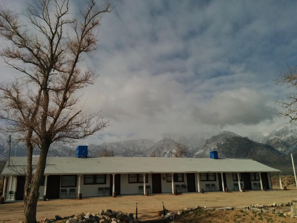 Rustic Oasis Motel โอลานชา ภายนอก รูปภาพ