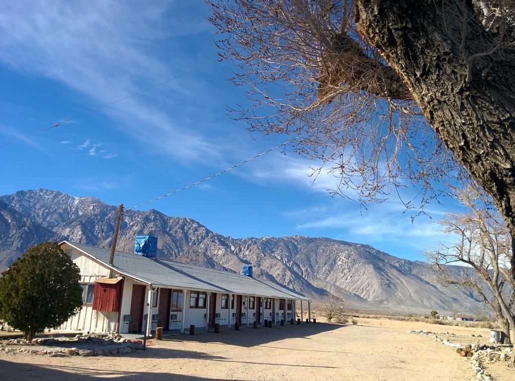 Rustic Oasis Motel โอลานชา ภายนอก รูปภาพ