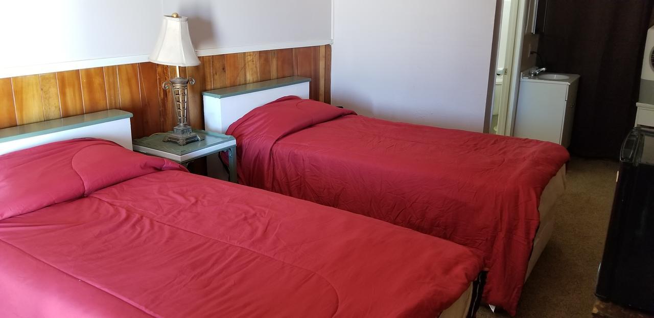 Rustic Oasis Motel โอลานชา ภายนอก รูปภาพ